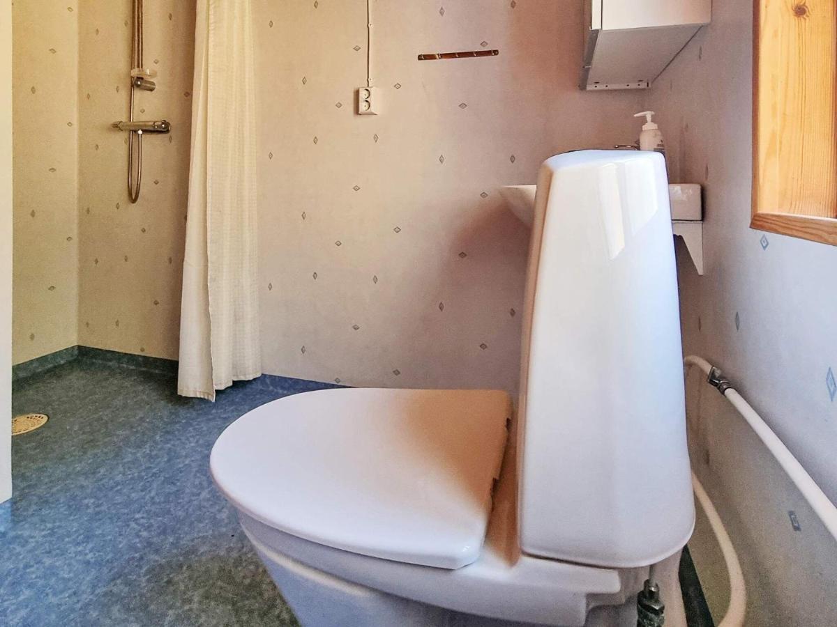 6 Person Holiday Home In Str Mstad Strömstad Esterno foto